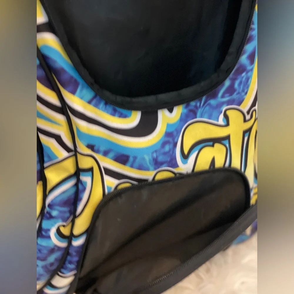 Global Elite Graffiti large Backpack Hang Ten